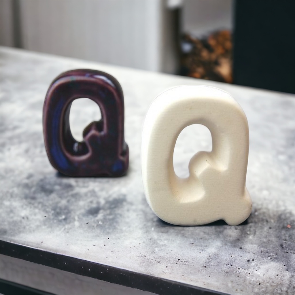 3D Letter Q 4.5cm (pack of 6)